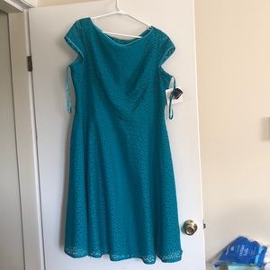 Never worn woman’s dress